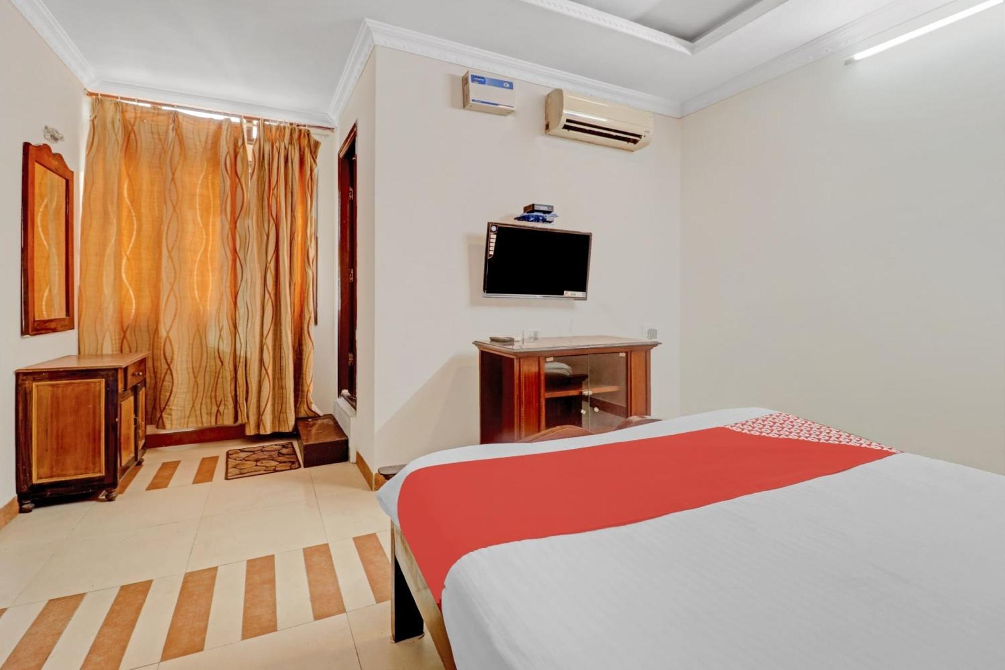 Hotel O Royal Grand Residency Near Lalbagh Botanical Garden Bangalore Exterior photo
